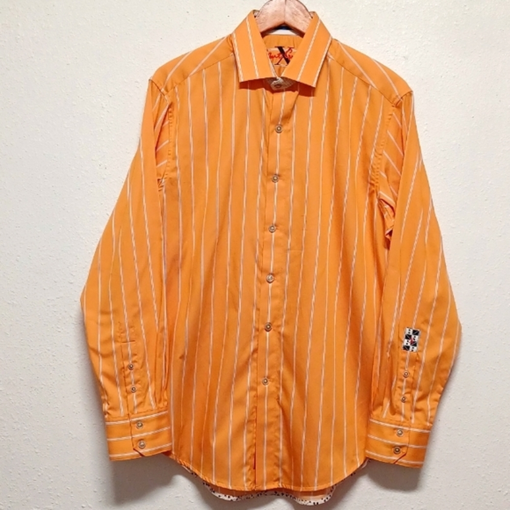 Robert Graham Buttons Down Long Sleeves Shirt.